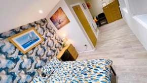 Attractive Studio Flat Bradford City Center
